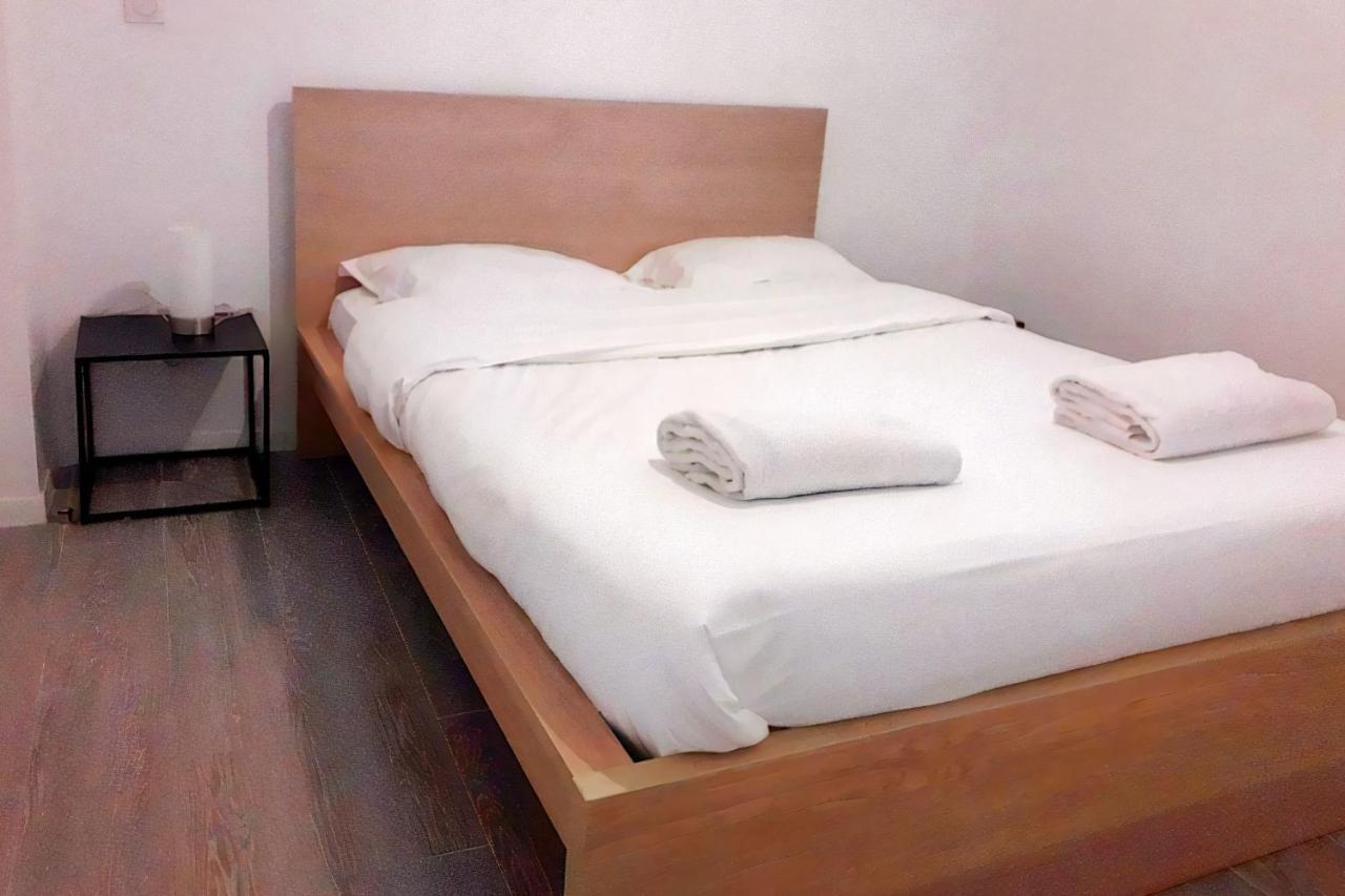 Charming Apartment In The Heart Of The 19Th Paris Ngoại thất bức ảnh