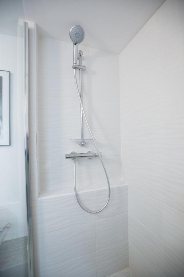 Charming Apartment In The Heart Of The 19Th Paris Ngoại thất bức ảnh